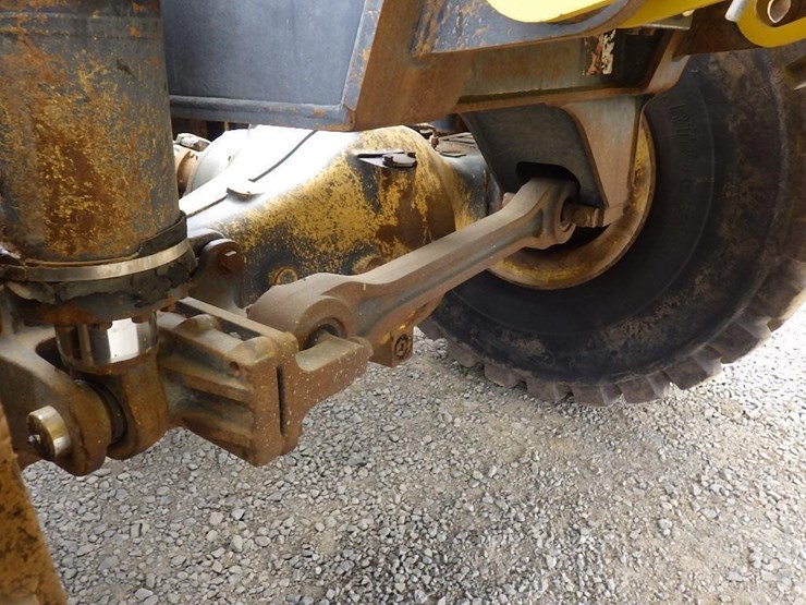 2016-komatsu-hm400-5-image-28