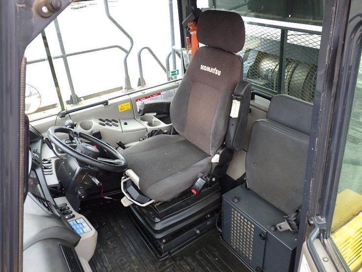 2016-komatsu-hm400-5-image-30