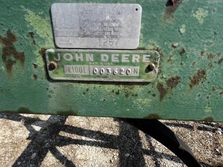 john-deere-10-image-7