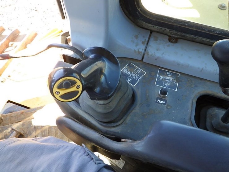 2007-komatsu-d155ax-6-image-43
