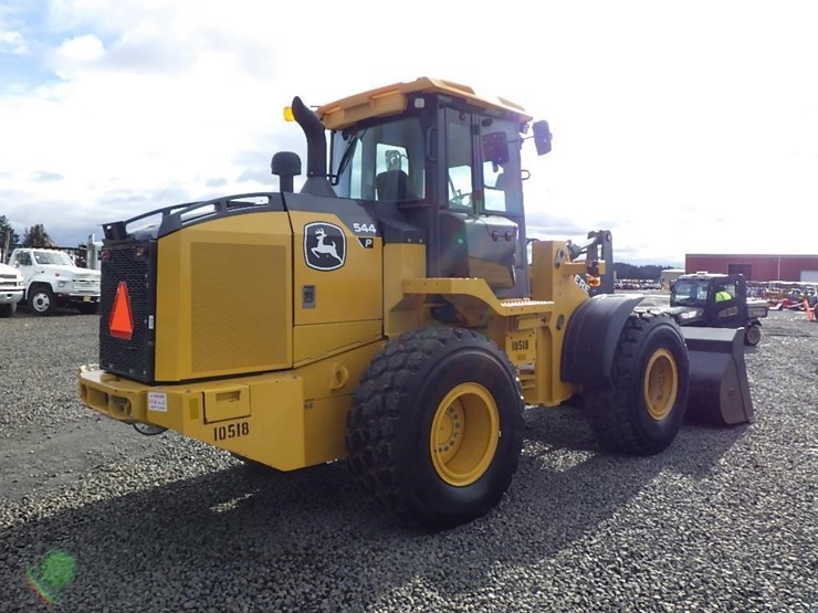 2023-deere-544p-image-4