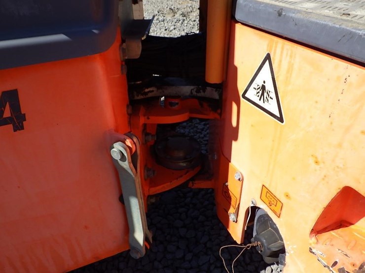 2008-hamm-hd14vv-image-19
