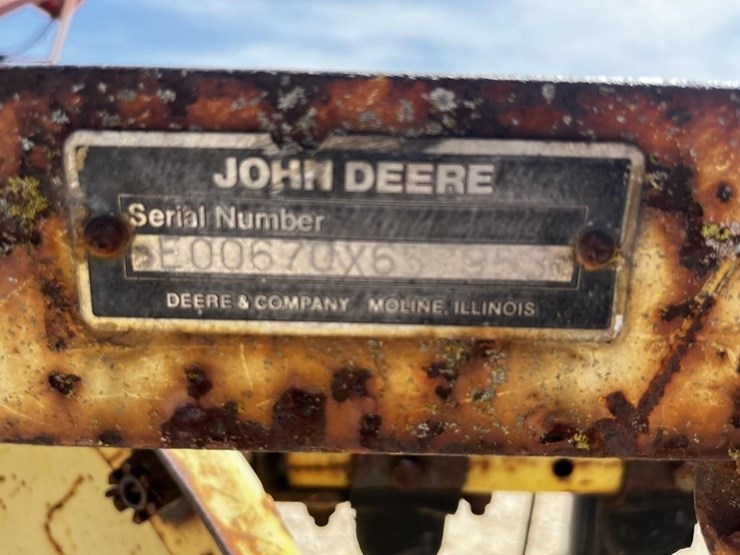 john-deere-670-image-15