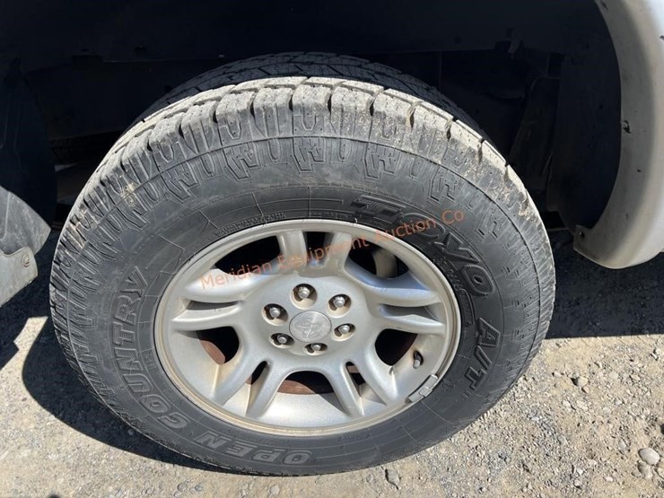 2004-dodge-dakota-image-13