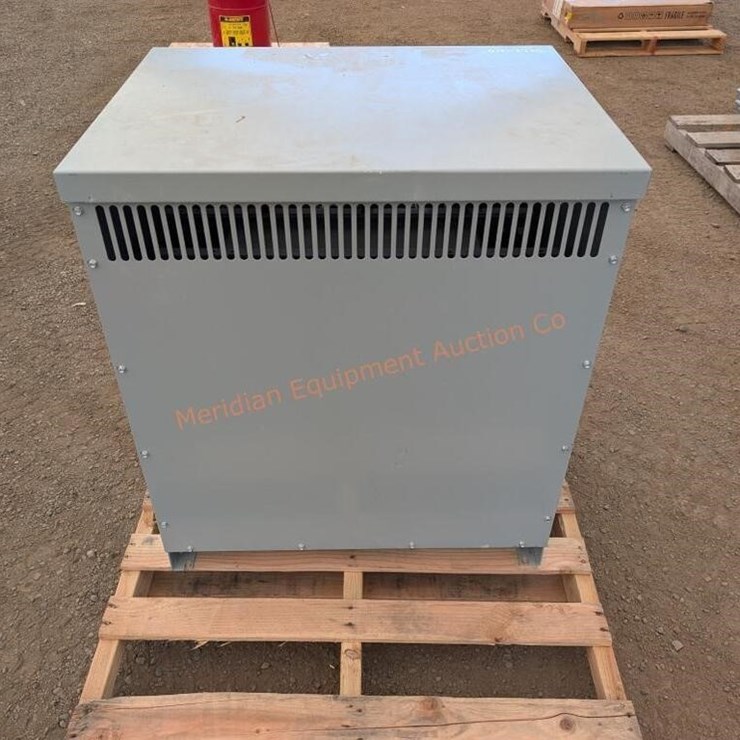 3 Phase Transformer 120-208v