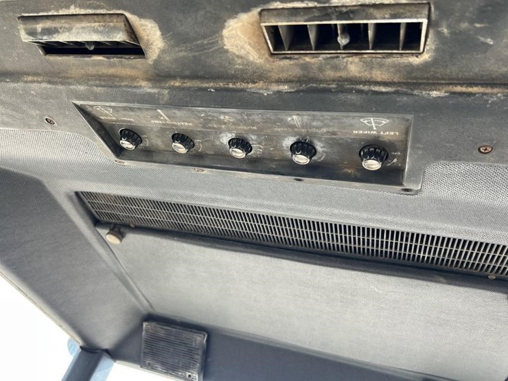 john-deere-4640-image-23
