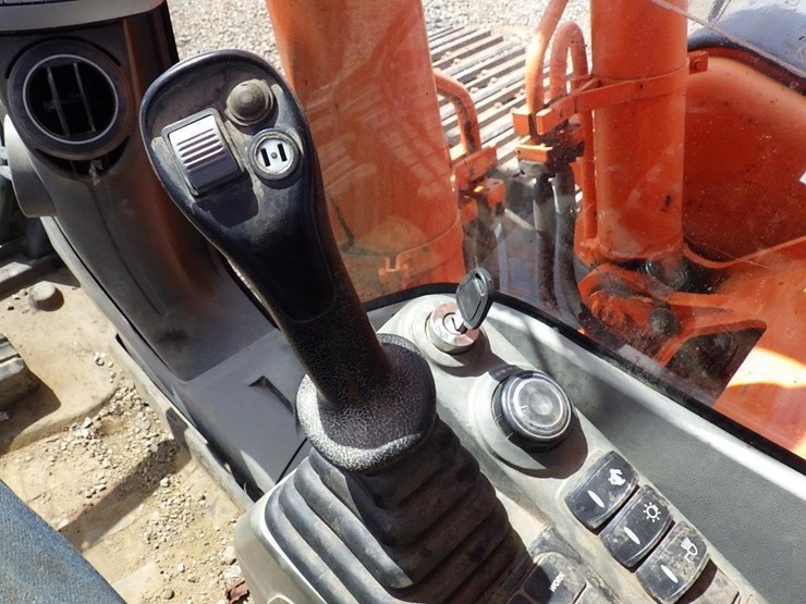 2012-doosan-dx255-lc-3-image-31
