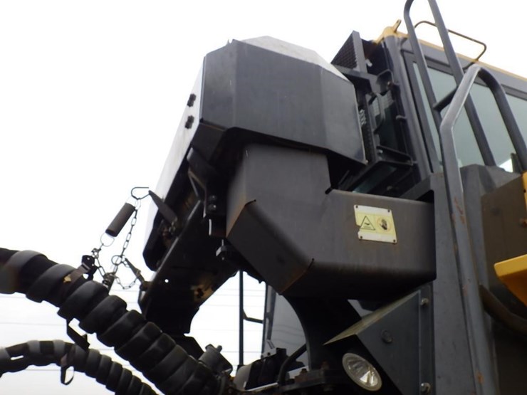 2016-komatsu-hm400-5-image-23