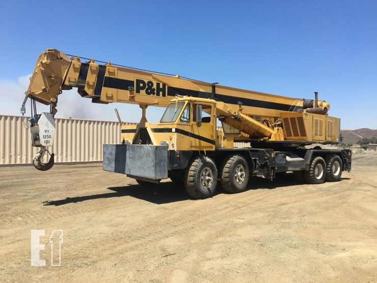 1978-p-&-h-t750-image-1