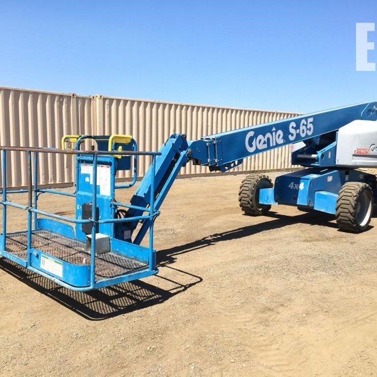 2012 GENIE S65