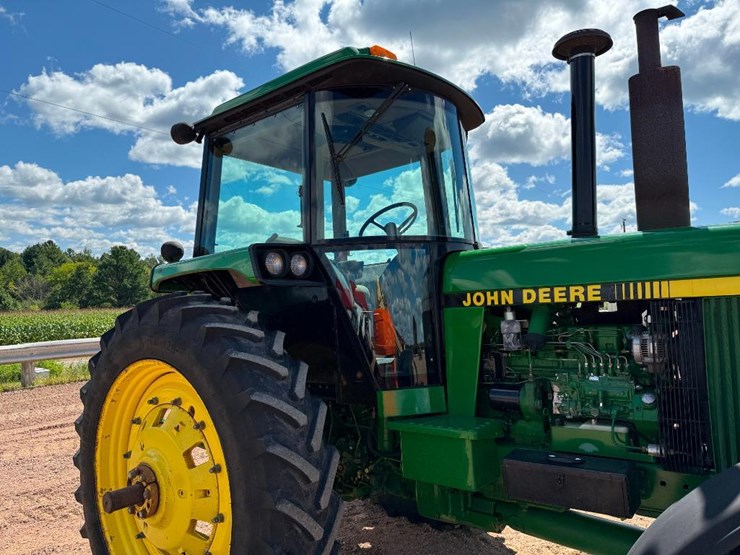 1990-john-deere-4055-image-20
