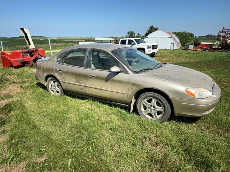 2000-ford-2000-image-3