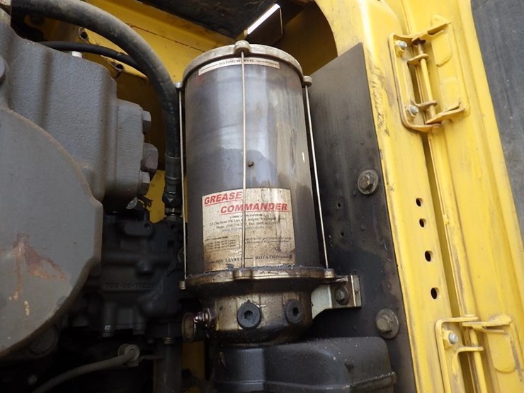 2016-komatsu-pc490-lc-11-image-15