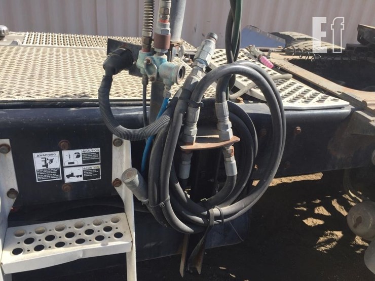 2002-kenworth-t800-image-12