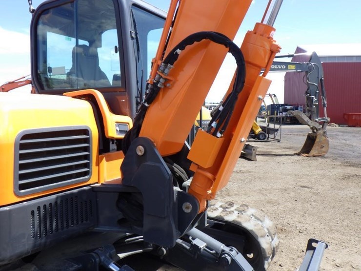 2021-doosan-dx85r-3-image-39