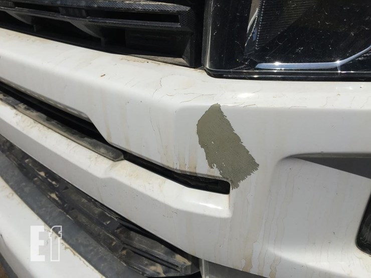 2019-chevrolet-silverado-image-15