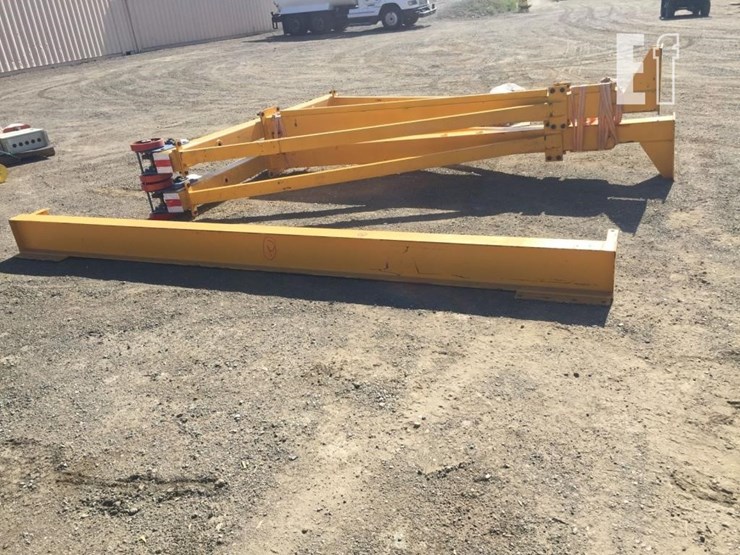 2-ton-portable-lift-image-4