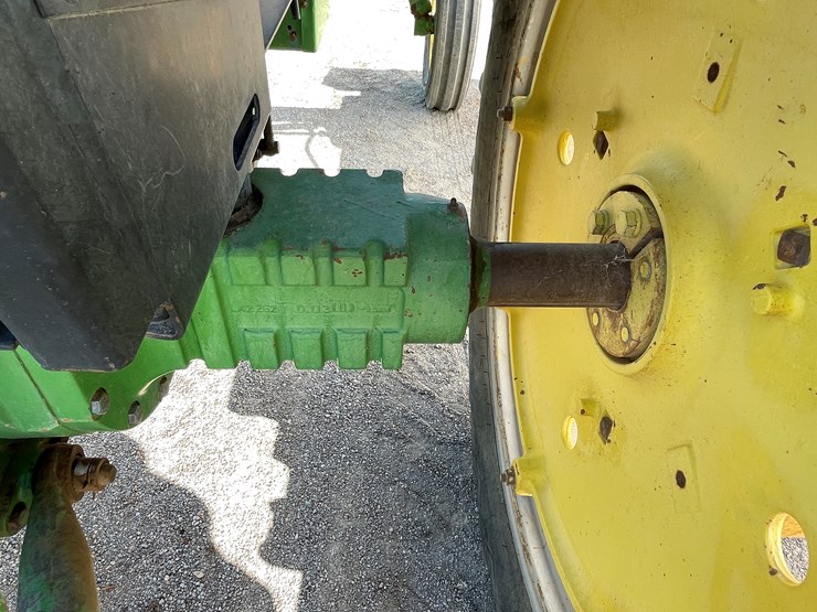 john-deere-3055-image-62