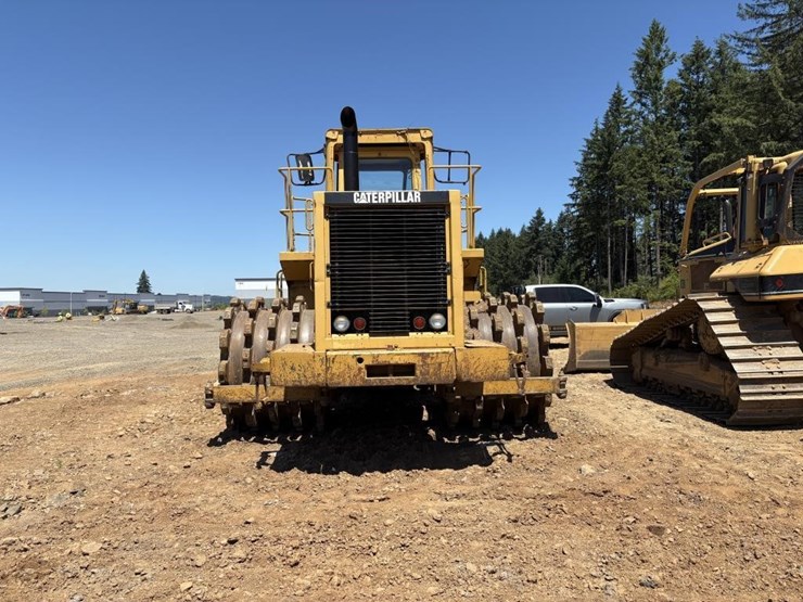 1986-caterpillar-825c-image-4