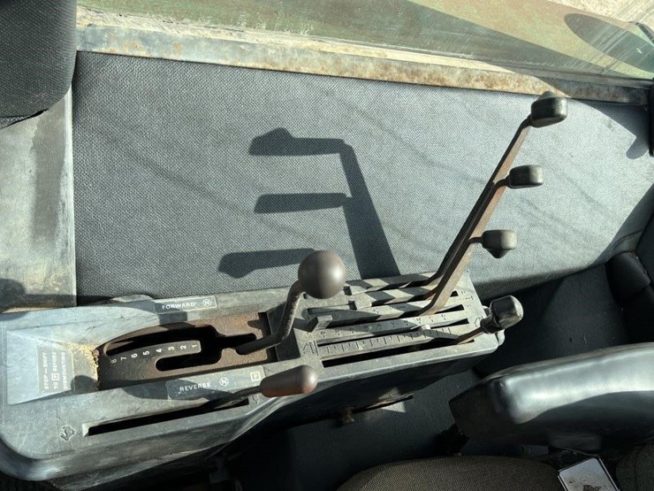 john-deere-4640-image-19