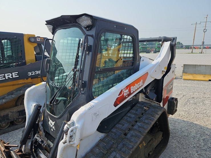 2020-bobcat-t66-image-12
