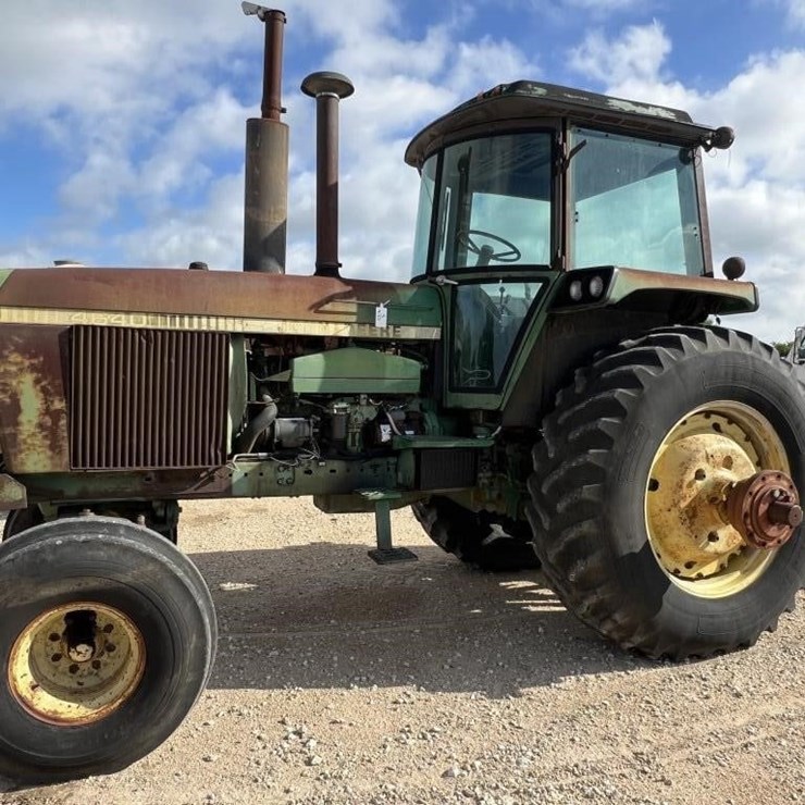 JOHN DEERE 4640