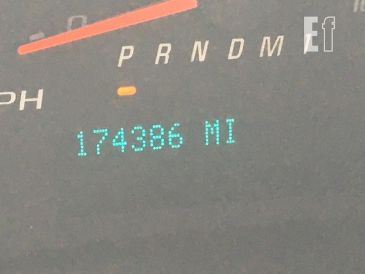 2010-chevrolet-express-56500-image-5