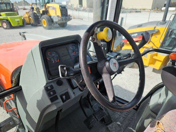 2001-agco-rt130-image-12