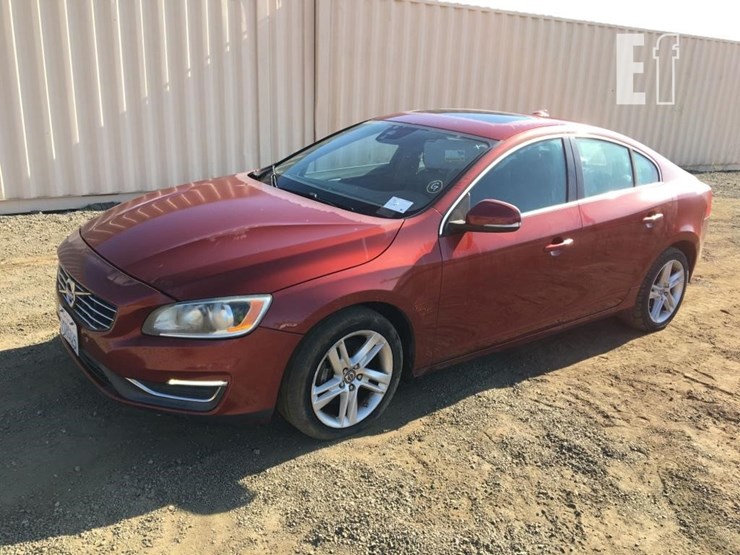 2014-volvo-s60-t5-image-1