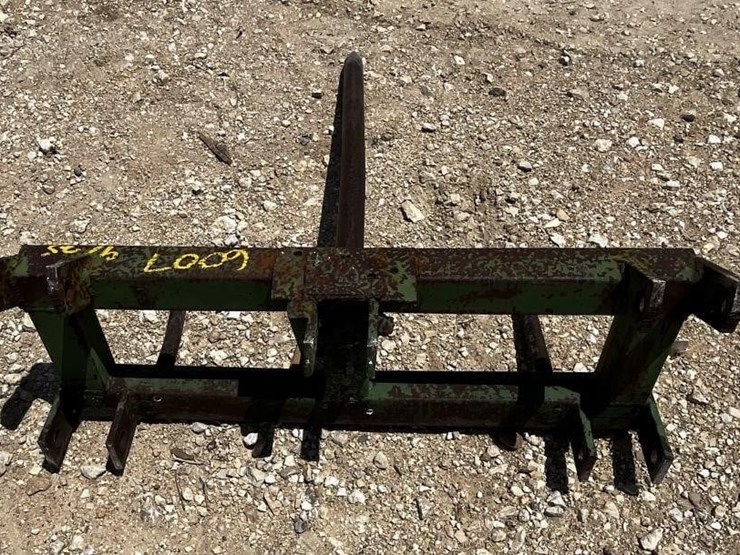 john-deere-158-image-1