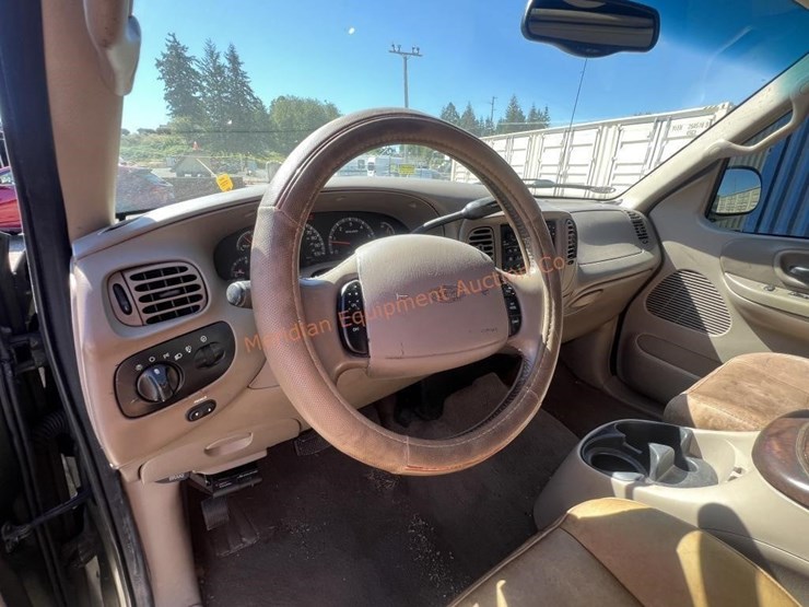 2002-ford-f150-king-ranch-image-34