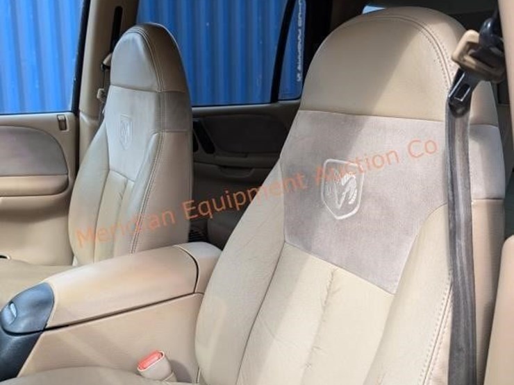1998-dodge-durango-image-15