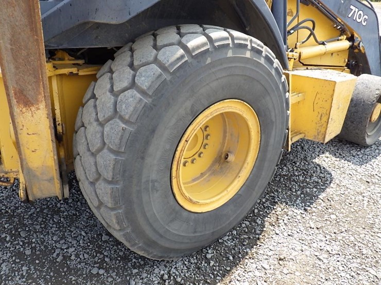 2006-deere-710g-image-48
