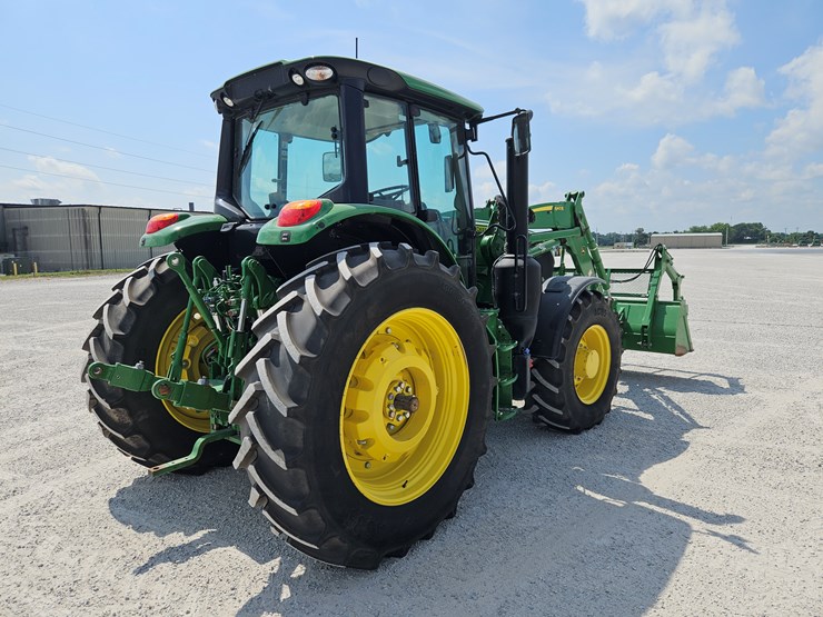 2023-john-deere-6145m-image-19
