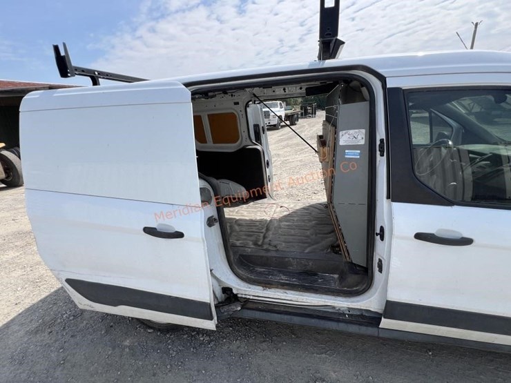 2014-ford-transit-connect-image-19