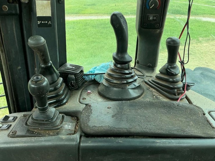 2003-deere-648g-image-15