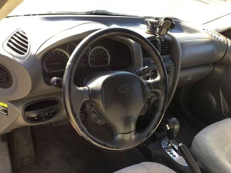2006-hyundai-santa-fe-image-7