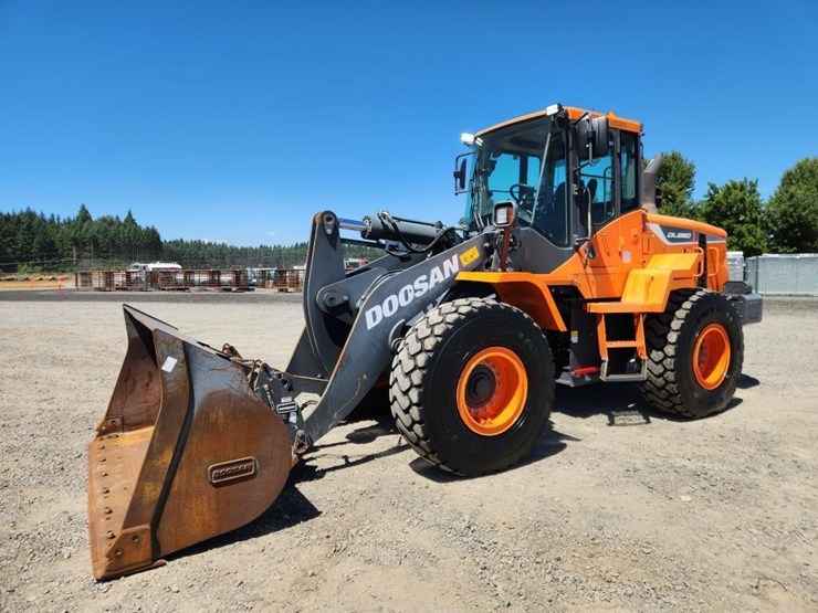 2019-doosan-dl280-5-image-1