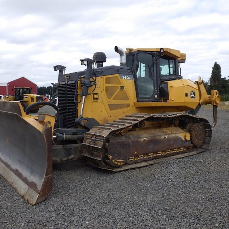 2017 DEERE 950K LGP