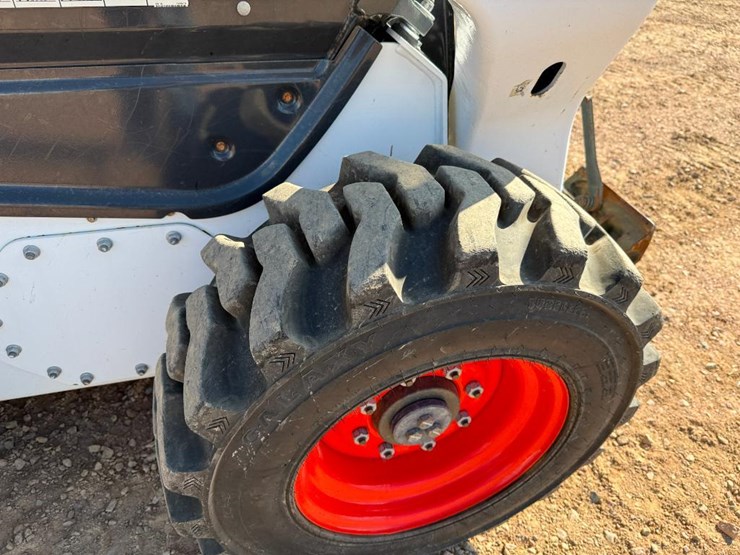 2020-bobcat-s76-image-19