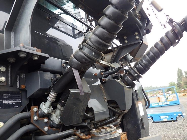 2016-komatsu-hm400-5-image-30