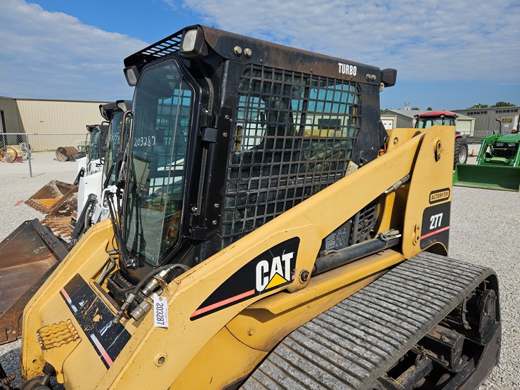 2004-caterpillar-277-image-13