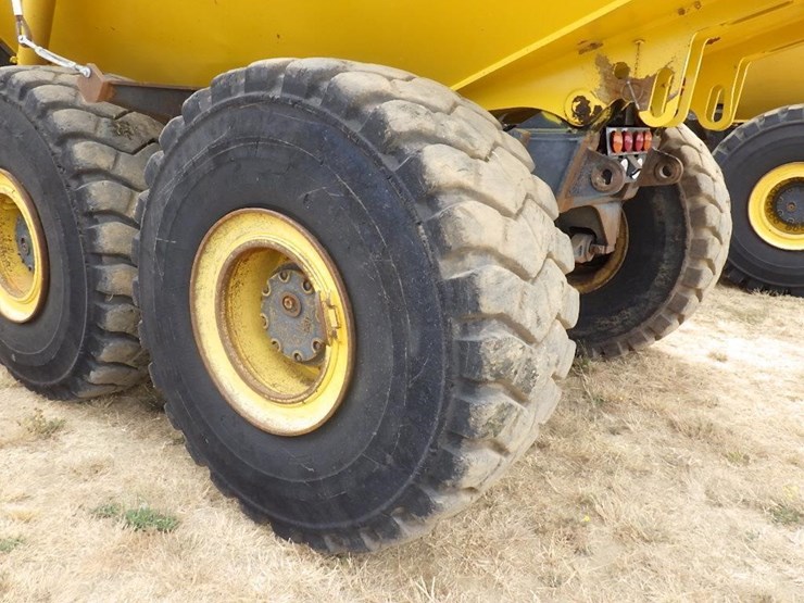 2016-komatsu-hm400-5-image-54