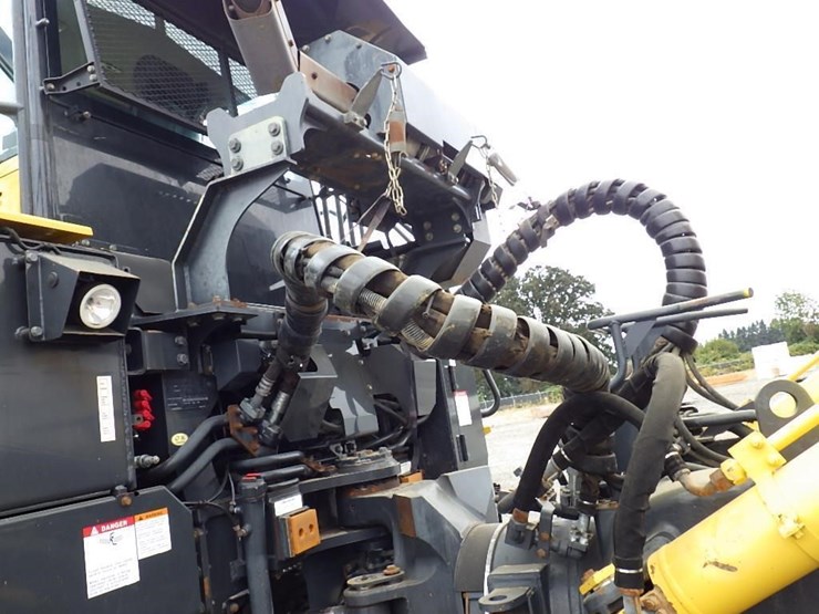 2016-komatsu-hm400-5-image-23