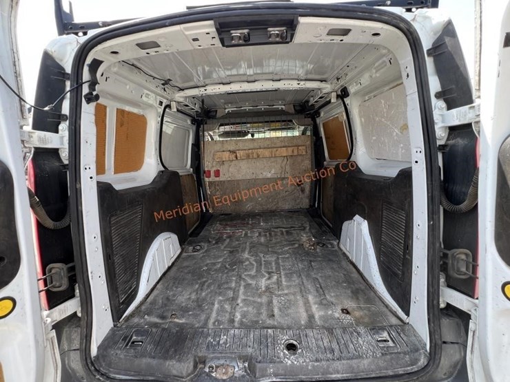 2014-ford-transit-connect-image-11