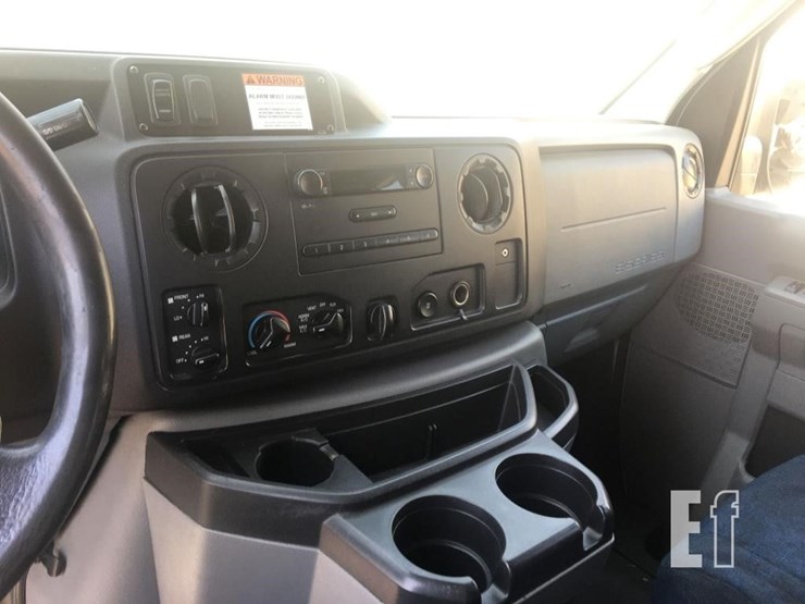 2014-ford-e150-image-7