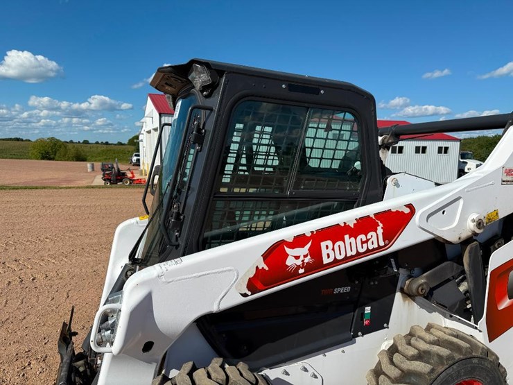 2020-bobcat-s76-image-12