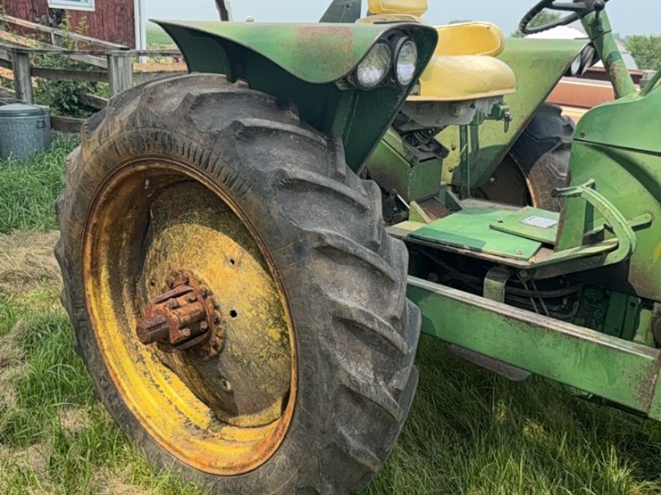 john-deere-2010-image-2