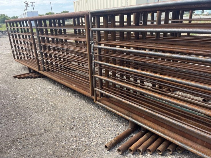 l2---(10)-24'-freestanding-panels-image-3
