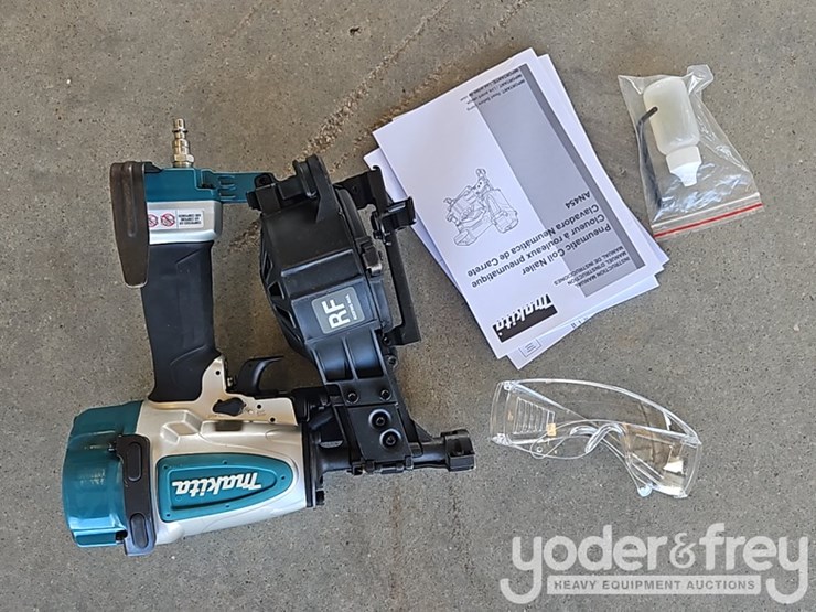 unused-makita-an454-image-4